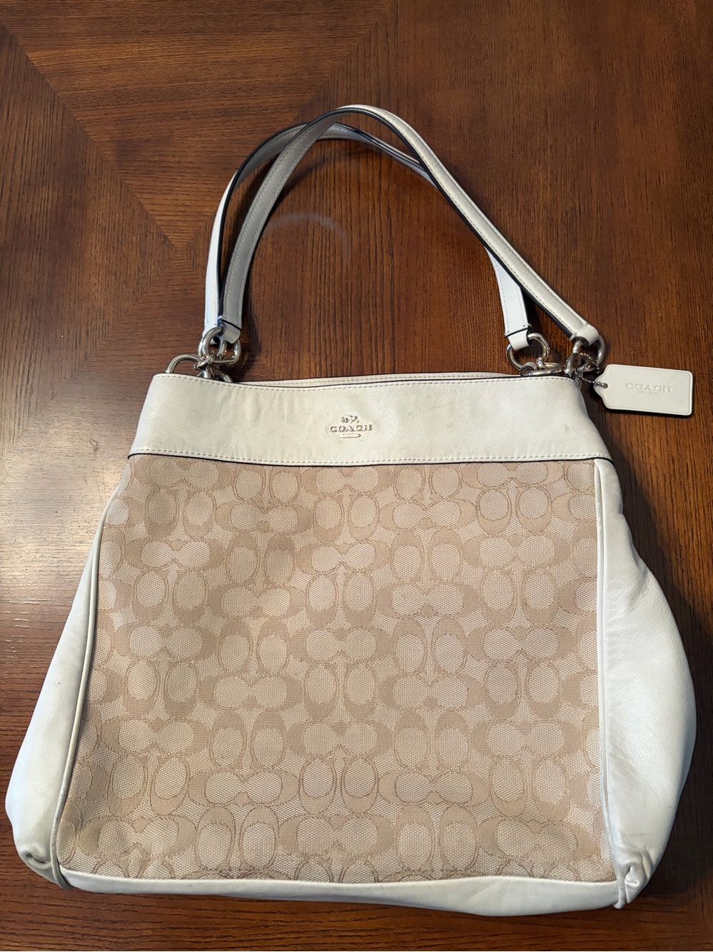 Coach Lexy Shoulder bag Signature Legacy Jacquard